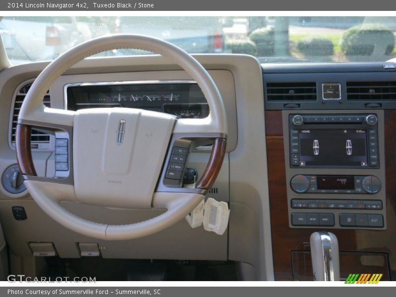 Tuxedo Black / Stone 2014 Lincoln Navigator 4x2