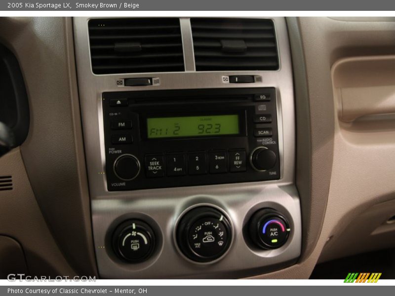 Smokey Brown / Beige 2005 Kia Sportage LX