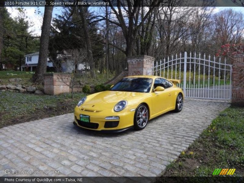 Speed Yellow / Black w/Alcantara 2010 Porsche 911 GT3