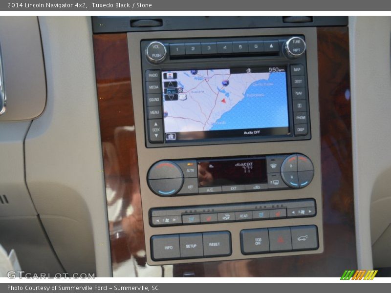 Tuxedo Black / Stone 2014 Lincoln Navigator 4x2