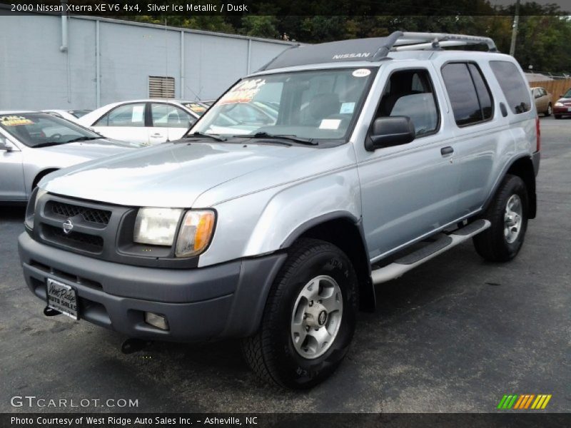 Silver Ice Metallic / Dusk 2000 Nissan Xterra XE V6 4x4