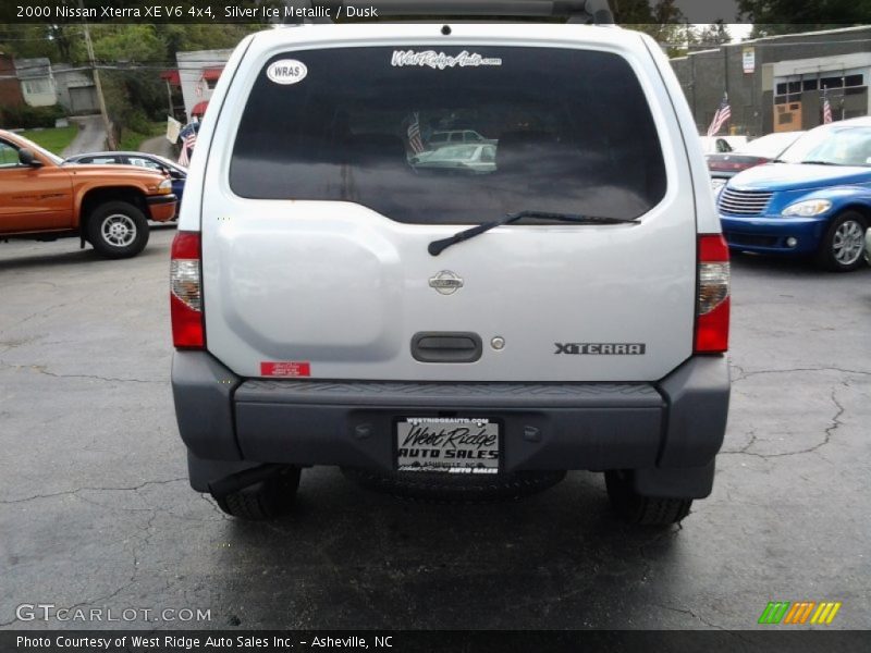 Silver Ice Metallic / Dusk 2000 Nissan Xterra XE V6 4x4