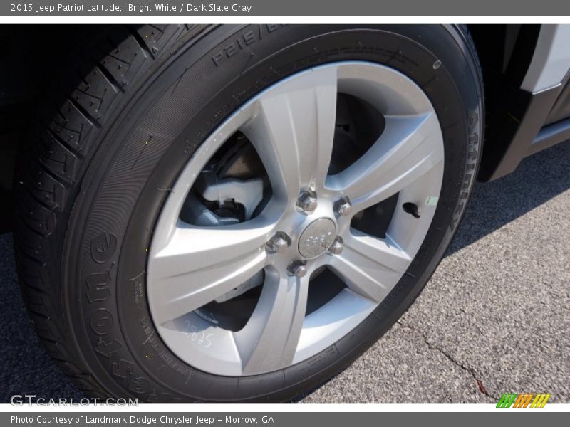 Bright White / Dark Slate Gray 2015 Jeep Patriot Latitude