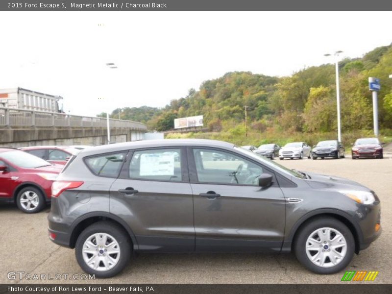 Magnetic Metallic / Charcoal Black 2015 Ford Escape S