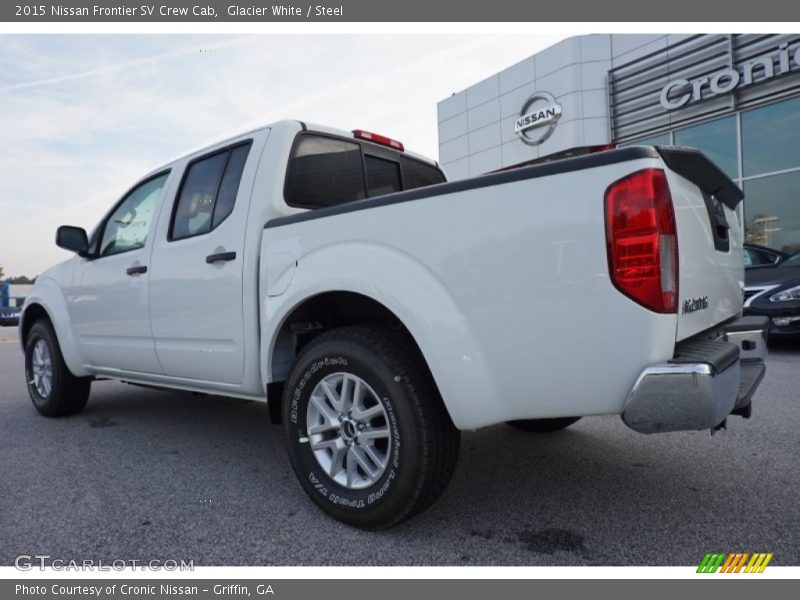 Glacier White / Steel 2015 Nissan Frontier SV Crew Cab