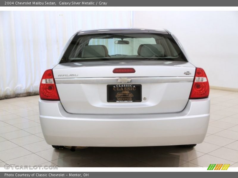 Galaxy Silver Metallic / Gray 2004 Chevrolet Malibu Sedan