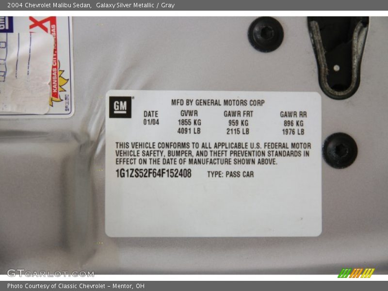 Galaxy Silver Metallic / Gray 2004 Chevrolet Malibu Sedan