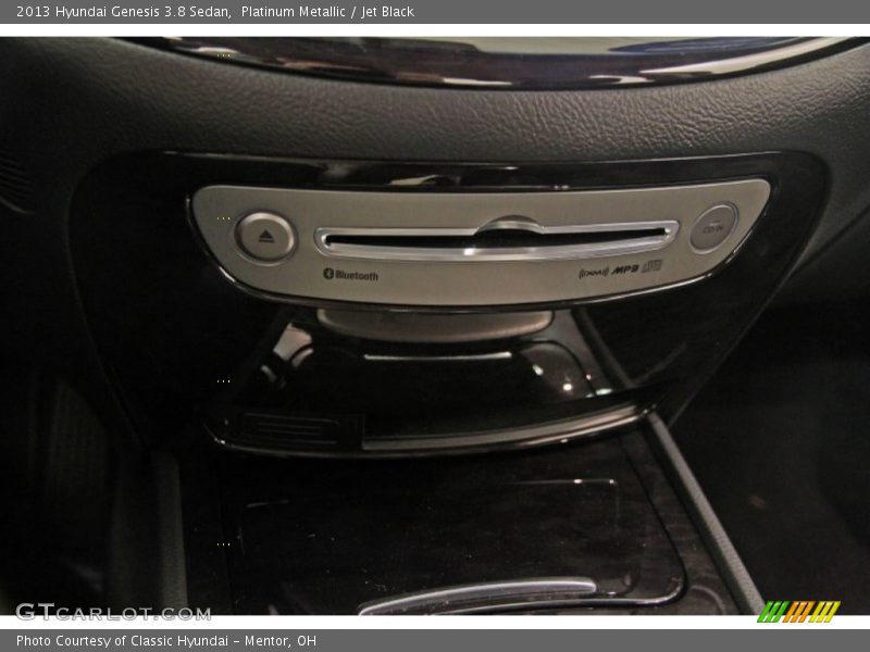 Platinum Metallic / Jet Black 2013 Hyundai Genesis 3.8 Sedan