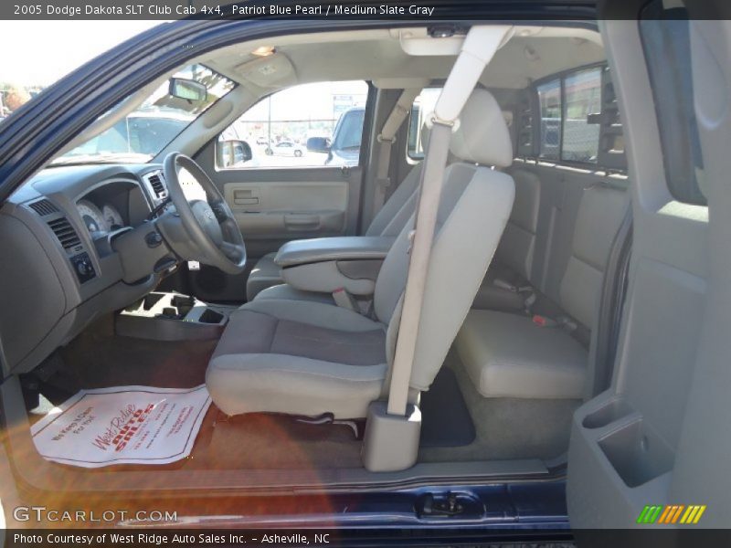 Patriot Blue Pearl / Medium Slate Gray 2005 Dodge Dakota SLT Club Cab 4x4
