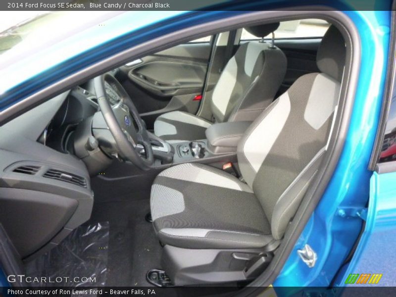 Blue Candy / Charcoal Black 2014 Ford Focus SE Sedan