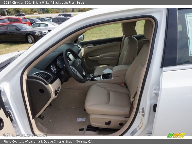 Bright White / Black/Light Frost Beige 2014 Chrysler 300