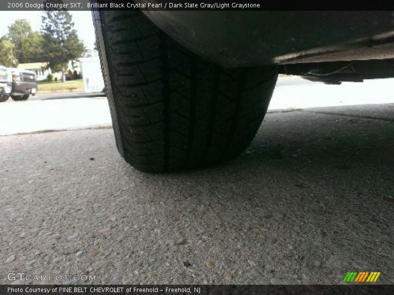 Brilliant Black Crystal Pearl / Dark Slate Gray/Light Graystone 2006 Dodge Charger SXT