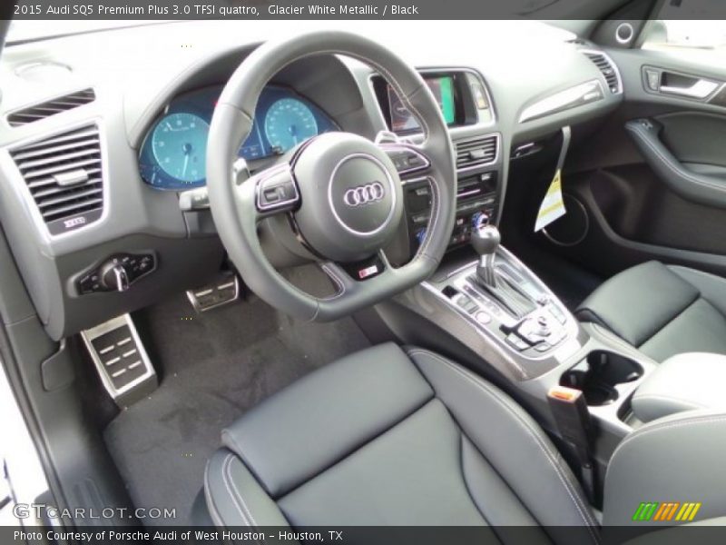 Black Interior - 2015 SQ5 Premium Plus 3.0 TFSI quattro 