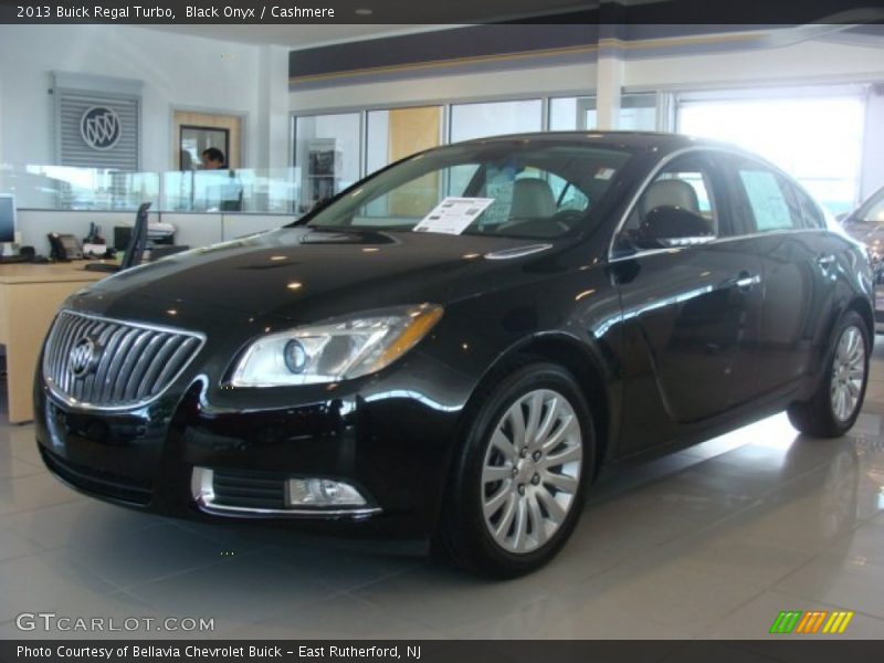 Black Onyx / Cashmere 2013 Buick Regal Turbo