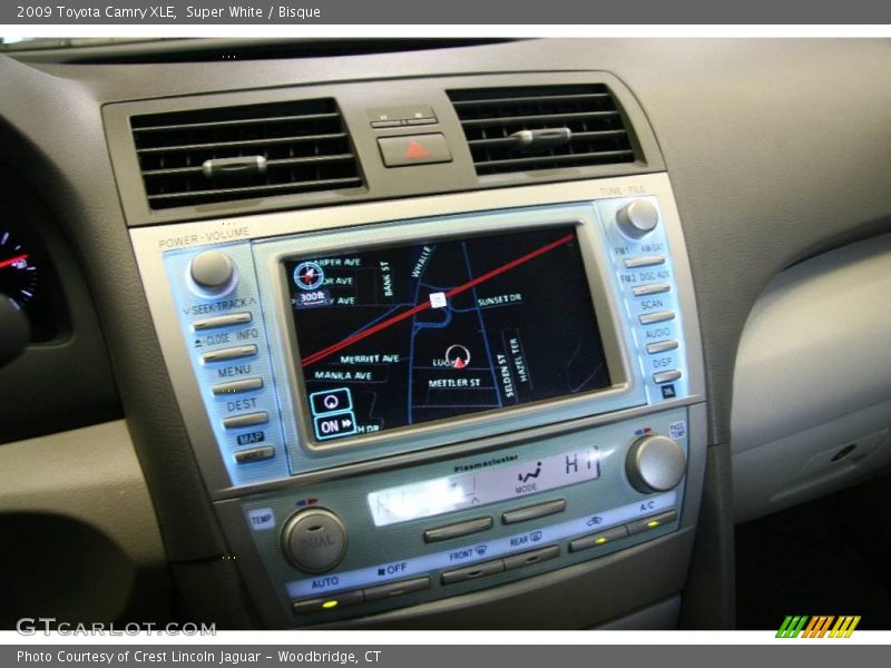 Super White / Bisque 2009 Toyota Camry XLE