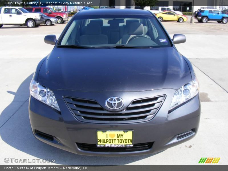 Magnetic Gray Metallic / Ash 2009 Toyota Camry LE