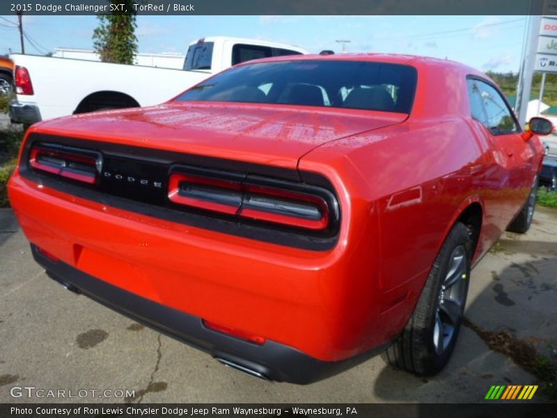 TorRed / Black 2015 Dodge Challenger SXT