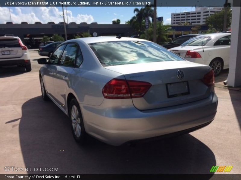 Reflex Silver Metallic / Titan Black 2014 Volkswagen Passat 1.8T Wolfsburg Edition