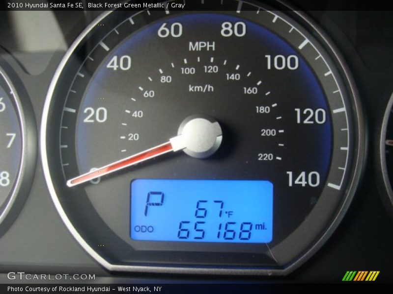 Black Forest Green Metallic / Gray 2010 Hyundai Santa Fe SE