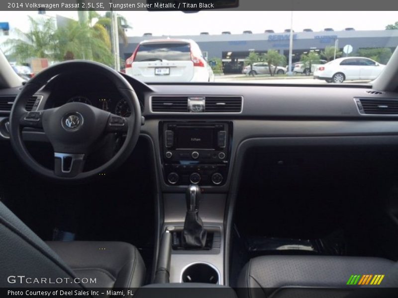 Tungsten Silver Metallic / Titan Black 2014 Volkswagen Passat 2.5L SE