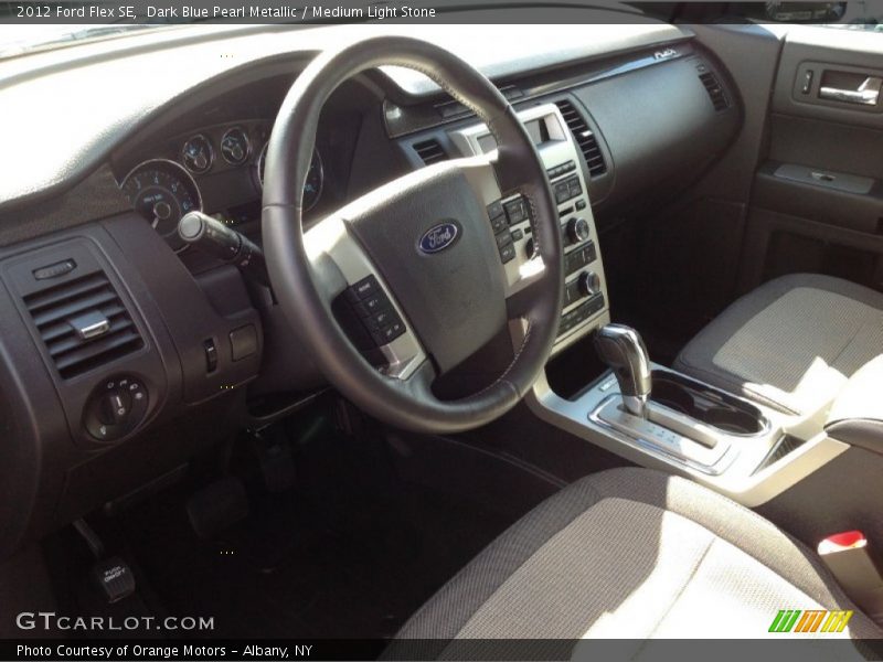 Dark Blue Pearl Metallic / Medium Light Stone 2012 Ford Flex SE