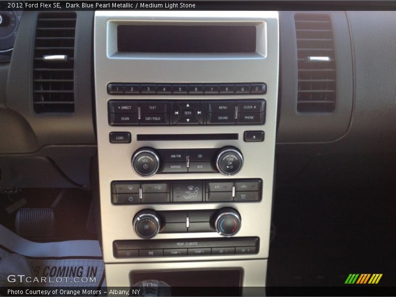 Dark Blue Pearl Metallic / Medium Light Stone 2012 Ford Flex SE