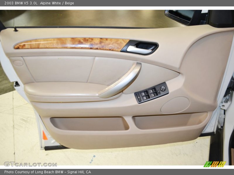 Alpine White / Beige 2003 BMW X5 3.0i