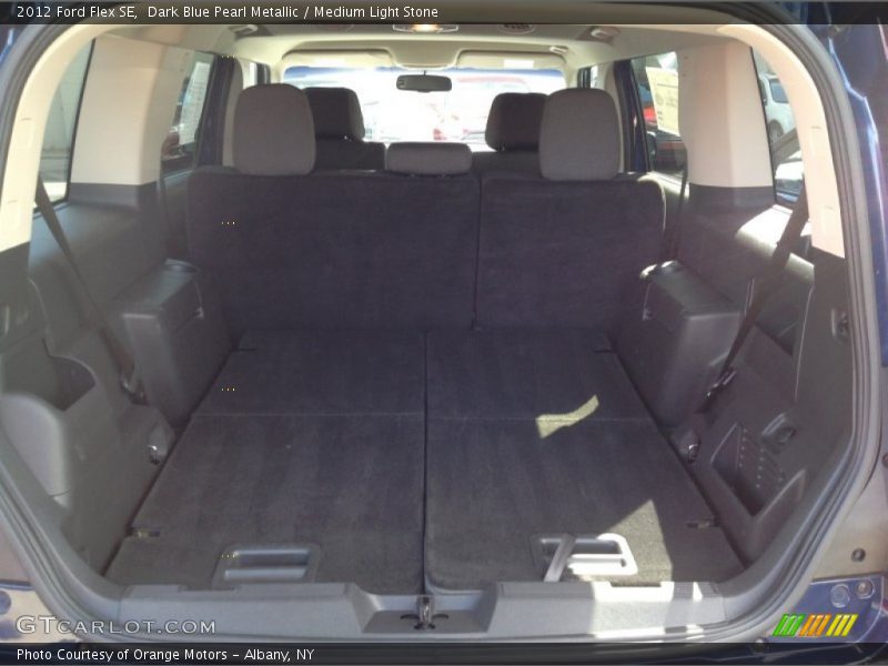 Dark Blue Pearl Metallic / Medium Light Stone 2012 Ford Flex SE
