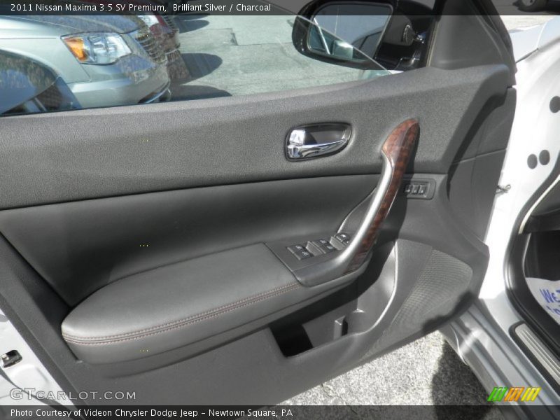 Brilliant Silver / Charcoal 2011 Nissan Maxima 3.5 SV Premium