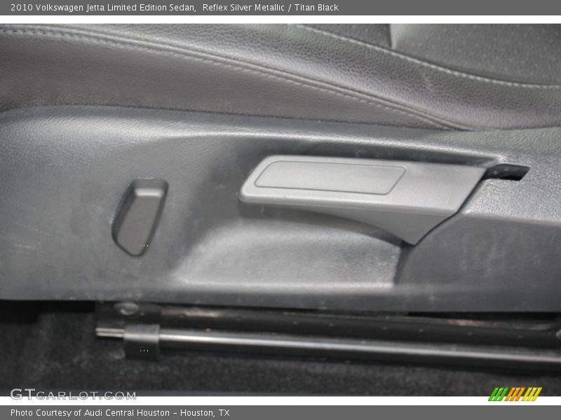 Reflex Silver Metallic / Titan Black 2010 Volkswagen Jetta Limited Edition Sedan