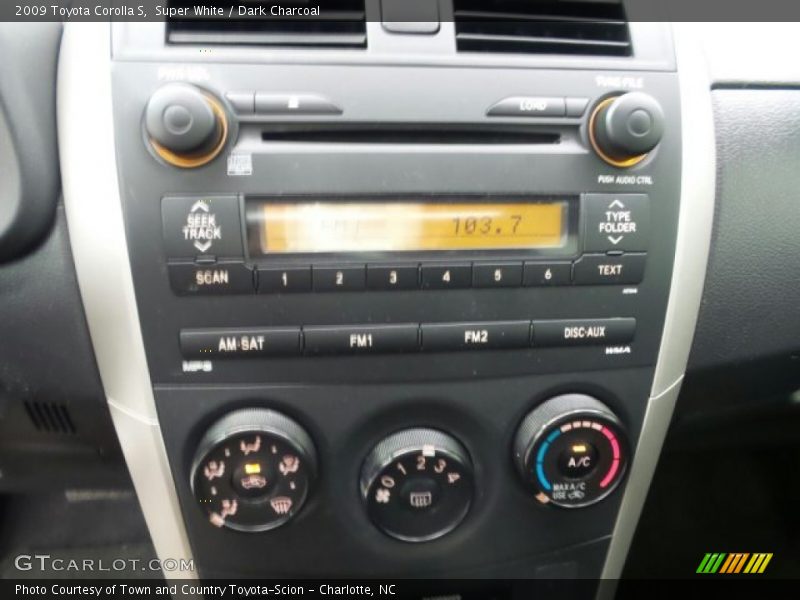Super White / Dark Charcoal 2009 Toyota Corolla S