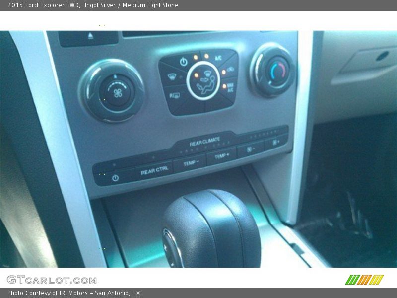 Ingot Silver / Medium Light Stone 2015 Ford Explorer FWD