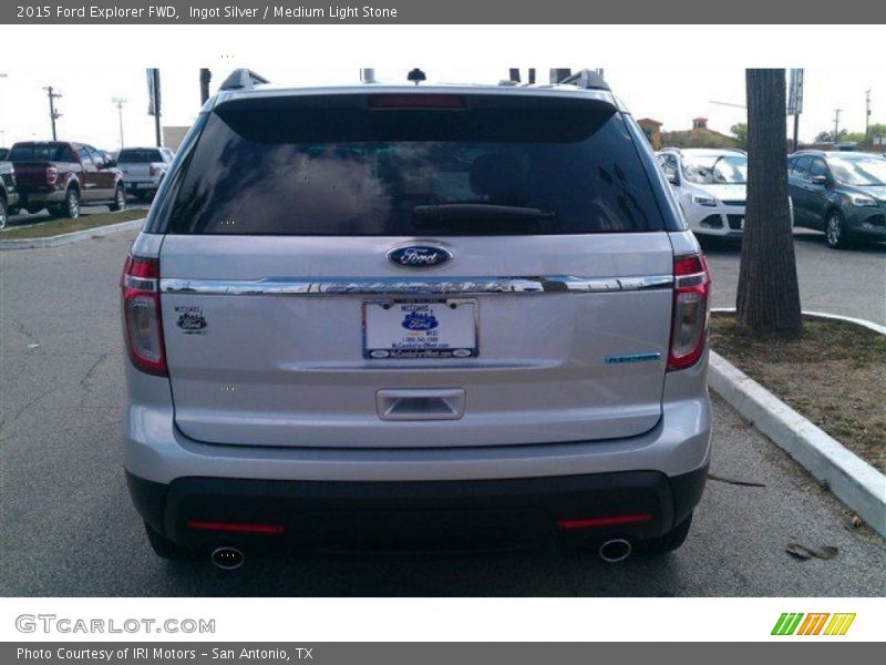 Ingot Silver / Medium Light Stone 2015 Ford Explorer FWD