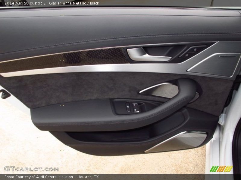 Glacier White Metallic / Black 2014 Audi S8 quattro S