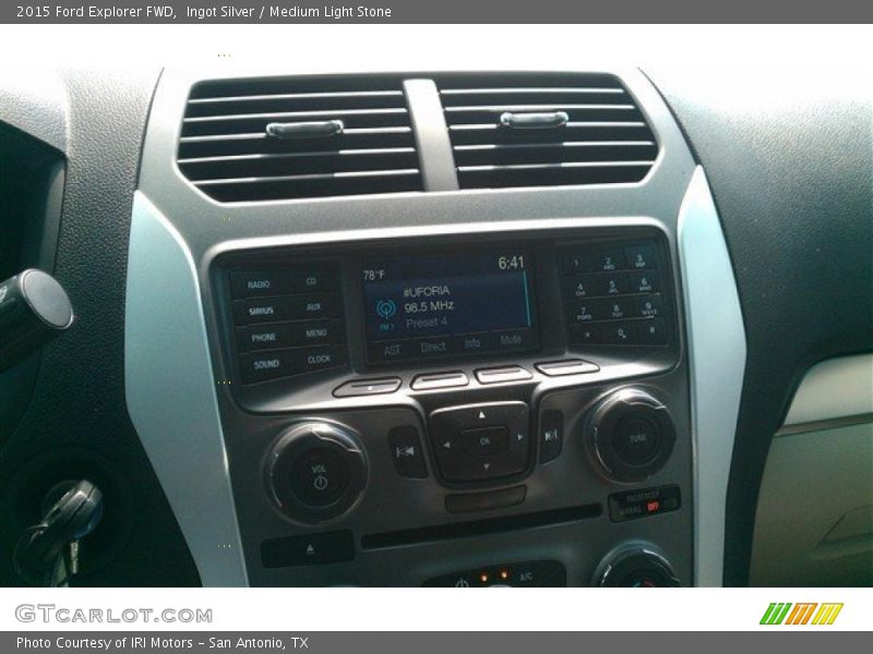 Ingot Silver / Medium Light Stone 2015 Ford Explorer FWD