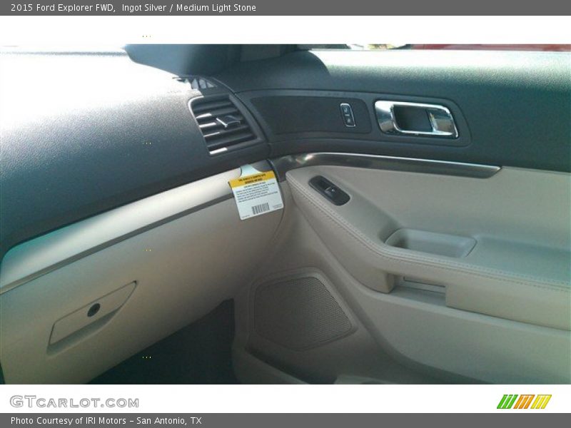Ingot Silver / Medium Light Stone 2015 Ford Explorer FWD