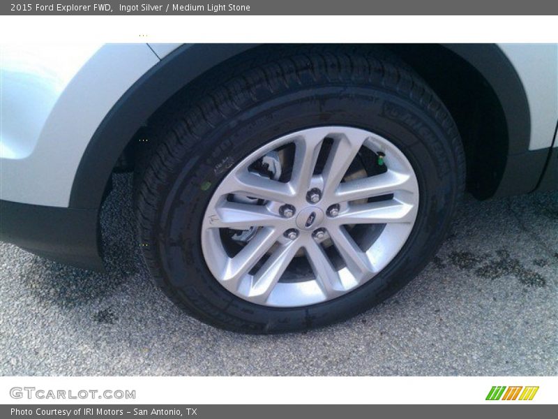 Ingot Silver / Medium Light Stone 2015 Ford Explorer FWD