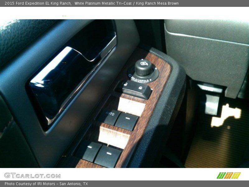 White Platinum Metallic Tri-Coat / King Ranch Mesa Brown 2015 Ford Expedition EL King Ranch