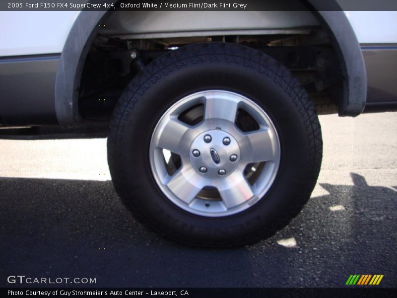 Oxford White / Medium Flint/Dark Flint Grey 2005 Ford F150 FX4 SuperCrew 4x4