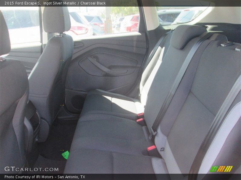 Ingot Silver Metallic / Charcoal Black 2015 Ford Escape S