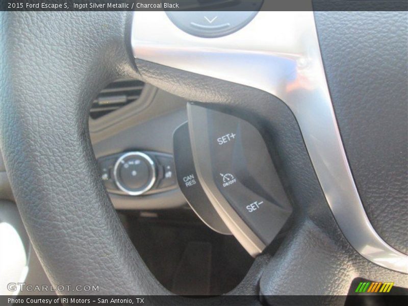 Ingot Silver Metallic / Charcoal Black 2015 Ford Escape S