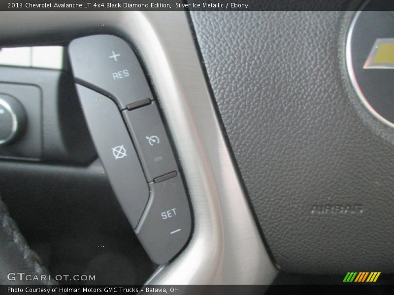 Silver Ice Metallic / Ebony 2013 Chevrolet Avalanche LT 4x4 Black Diamond Edition