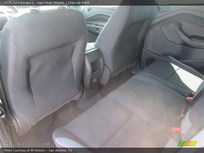 Ingot Silver Metallic / Charcoal Black 2015 Ford Escape S