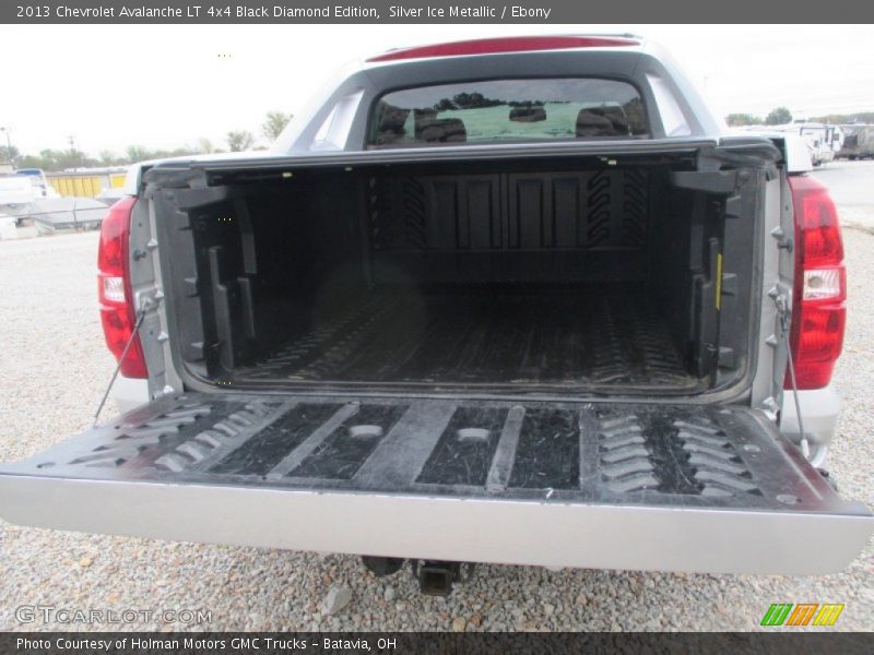 Silver Ice Metallic / Ebony 2013 Chevrolet Avalanche LT 4x4 Black Diamond Edition