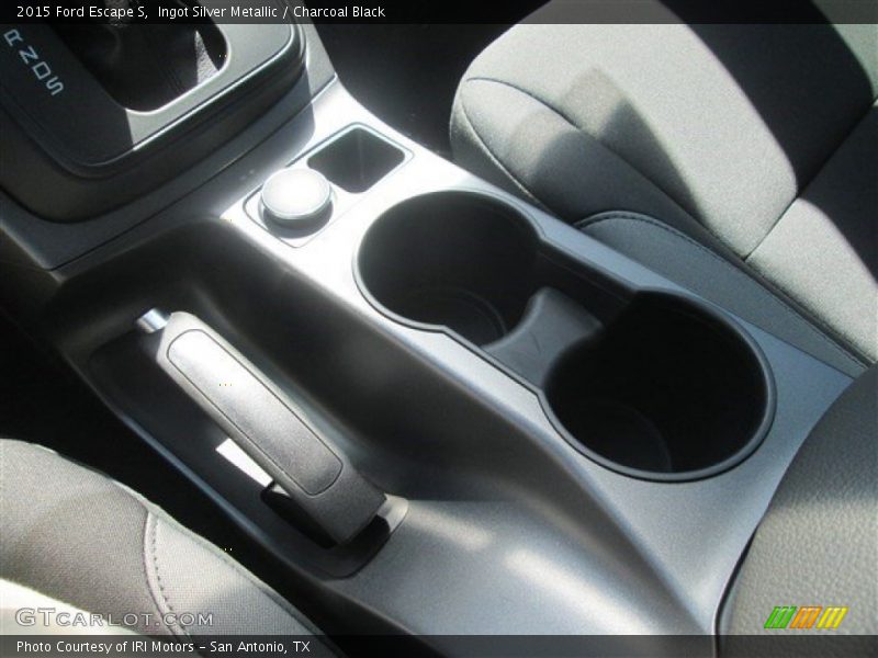Ingot Silver Metallic / Charcoal Black 2015 Ford Escape S