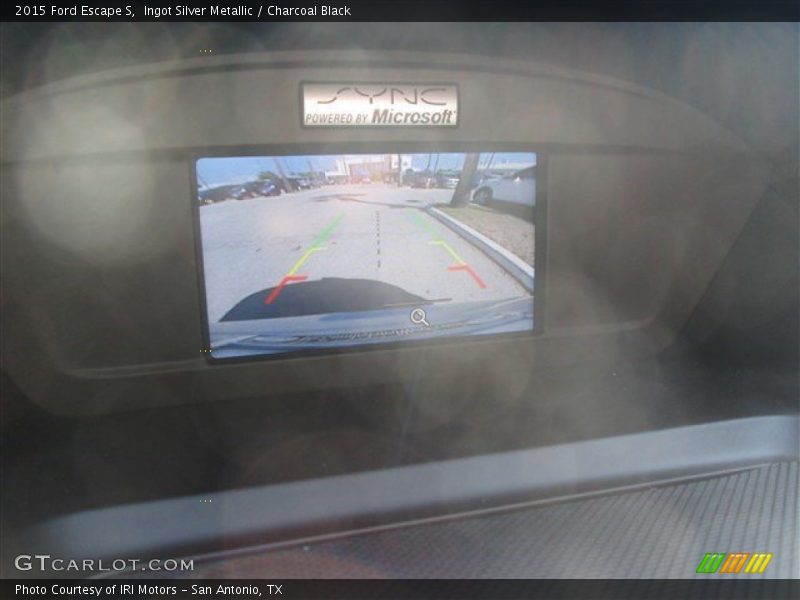 Ingot Silver Metallic / Charcoal Black 2015 Ford Escape S
