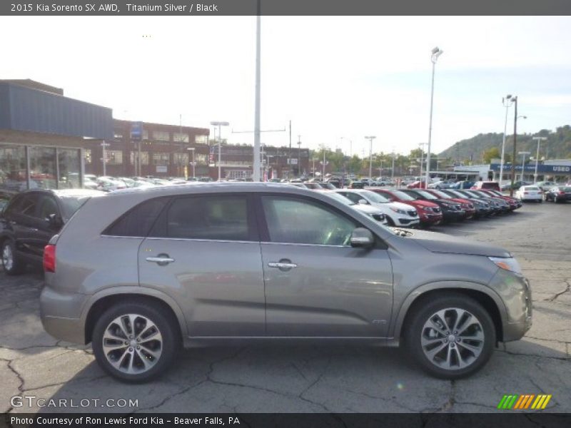 Titanium Silver / Black 2015 Kia Sorento SX AWD