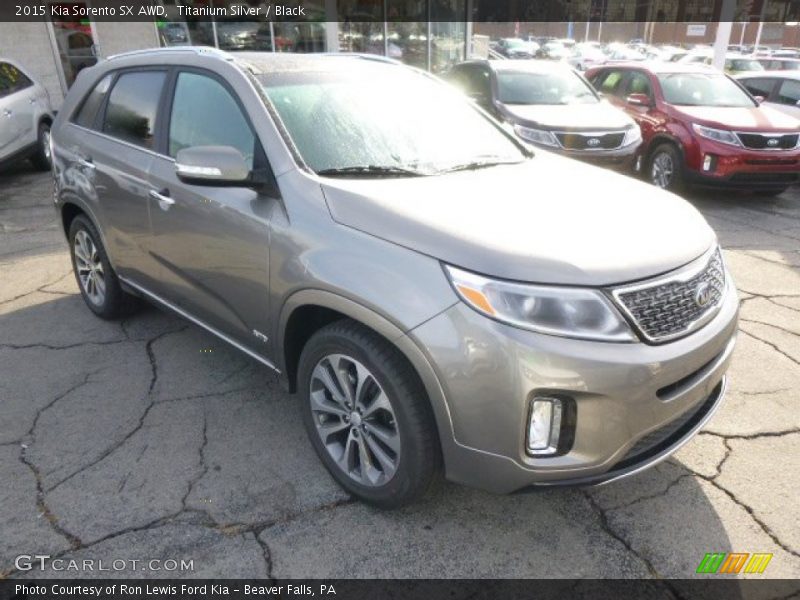 Titanium Silver / Black 2015 Kia Sorento SX AWD