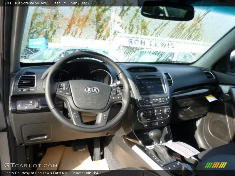 Titanium Silver / Black 2015 Kia Sorento SX AWD
