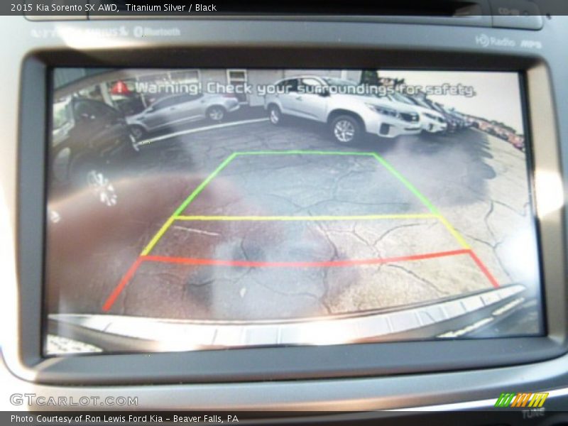 Titanium Silver / Black 2015 Kia Sorento SX AWD